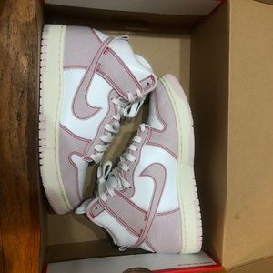 Pink and white Nike dunk high 85